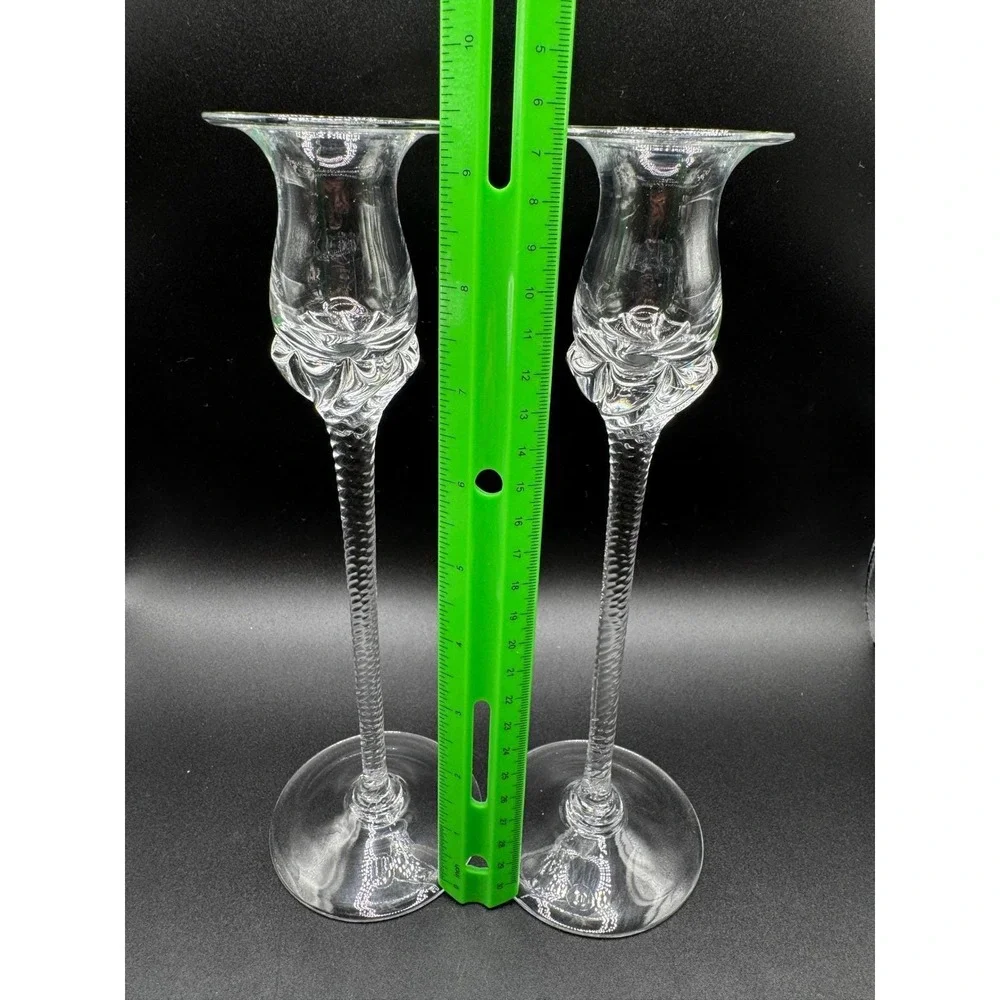 Art Glass Pair Candlesticks Vtg. Optic Twist Stem Floral Tulip Cottage Regency‎